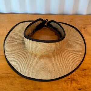 Elegant Straw and Black Women's Sun Visor